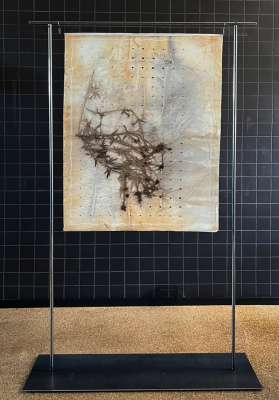 wallhanging-nr-3-plant-print-on-rag-paper-goldleaf-flock